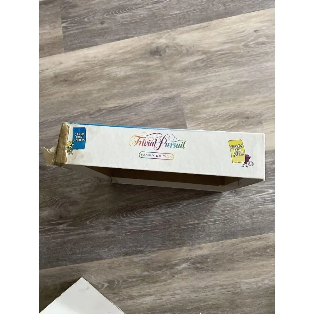 Trivial Pursuit Family Edition game